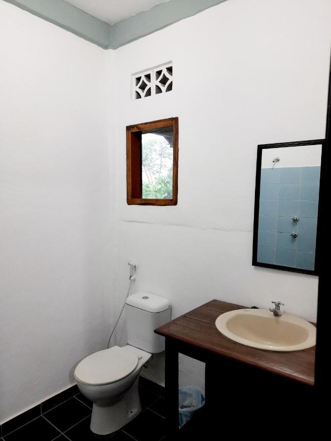 Merdeka House Maluk Eksteriør billede